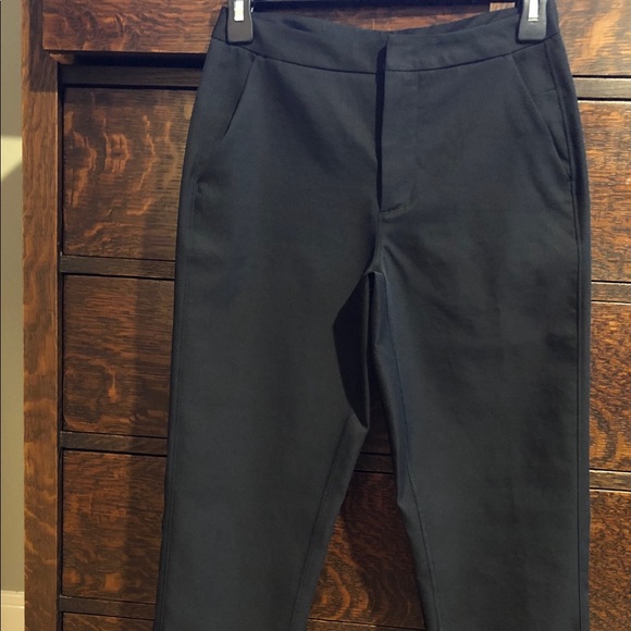 Womens Lululemon On The Move Pants 